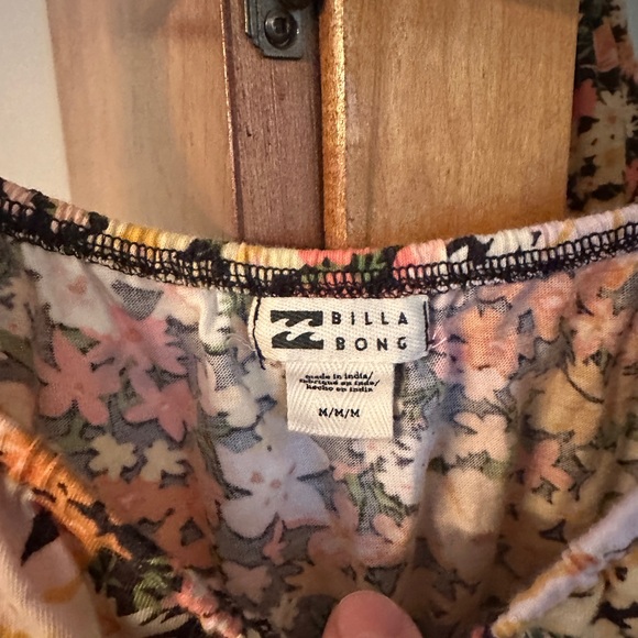 Billabong boho floral top - Picture 2 of 4